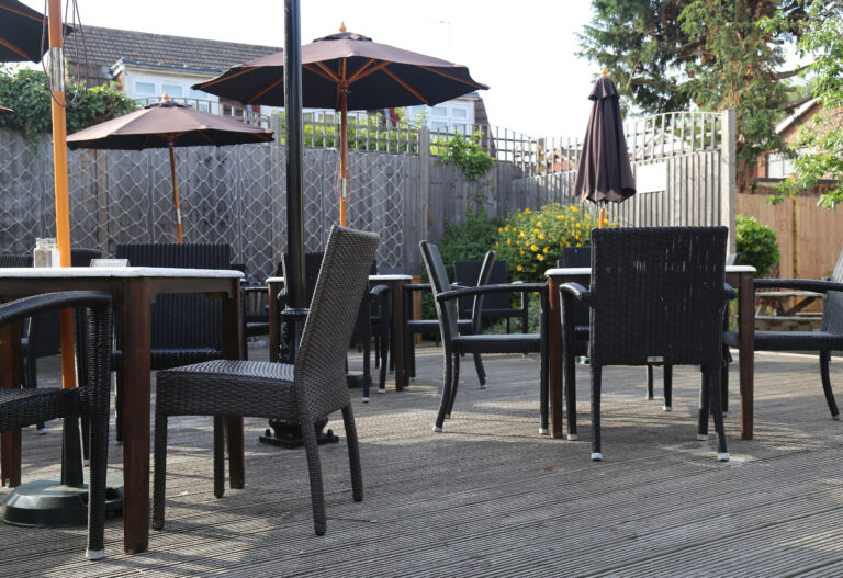Read more about the article How to Get Your Deck Building Business on Google Maps