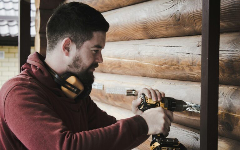 Read more about the article Handyman Without a Website? You’re Leaving Money on the Table