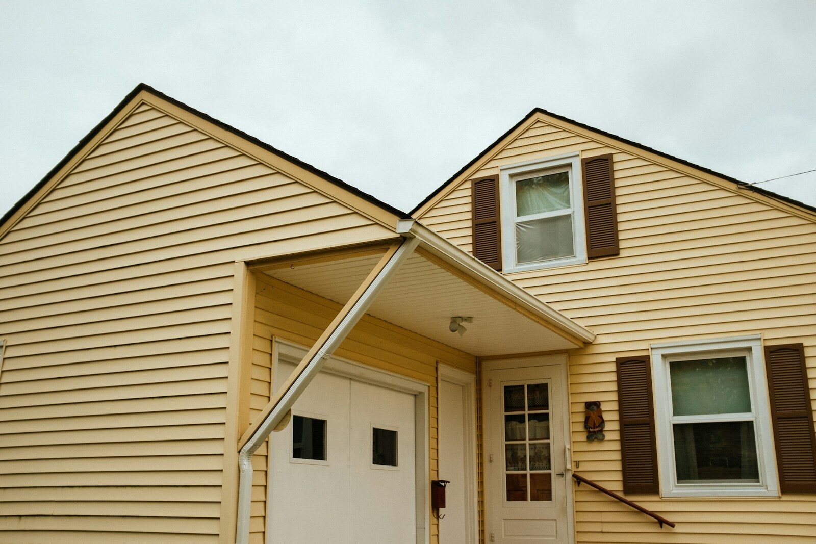 You are currently viewing Siding Company Website Cost: The Honest Breakdown for 2026